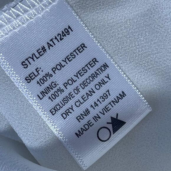 ASTR The Label White Floral Flow Lined Chemise Sz M - Picture 6 of 7